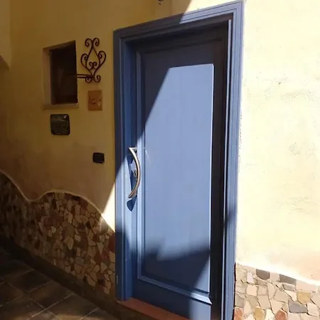 Casa Refefe' * Procida